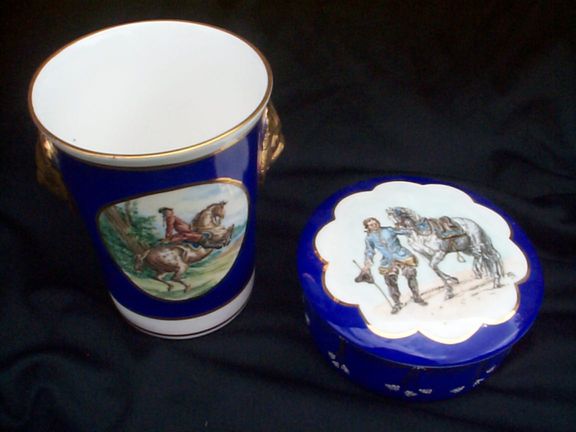 Dressage Box and Beaker